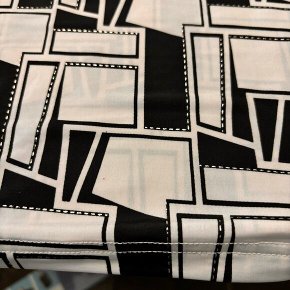 Women' s Top Bold Basic Patterns, Chic with Uptown Style Size XXL by Makrom - Picture 5 of 7